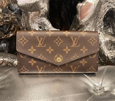 louis vuitton m60139|Sarah Wallet Monogram Empreinte Leather .